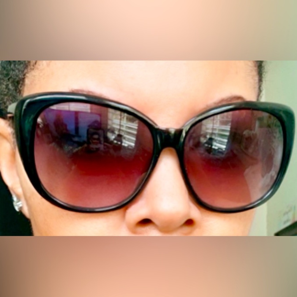 Diane Von Furstenberg Oversized Sunglasses - Black